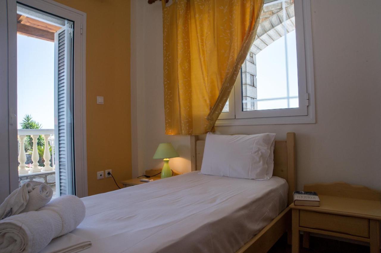 Amalia Apartments Stoúpa Eksteriør bilde